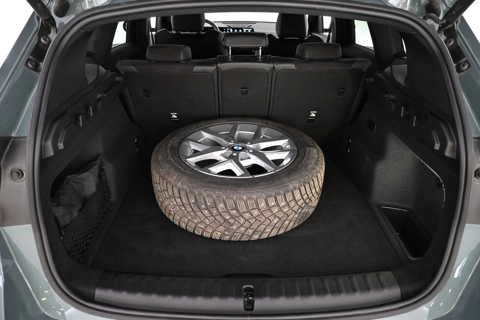Car Image - 8UoyETj0ghXrX5uJyuiPC