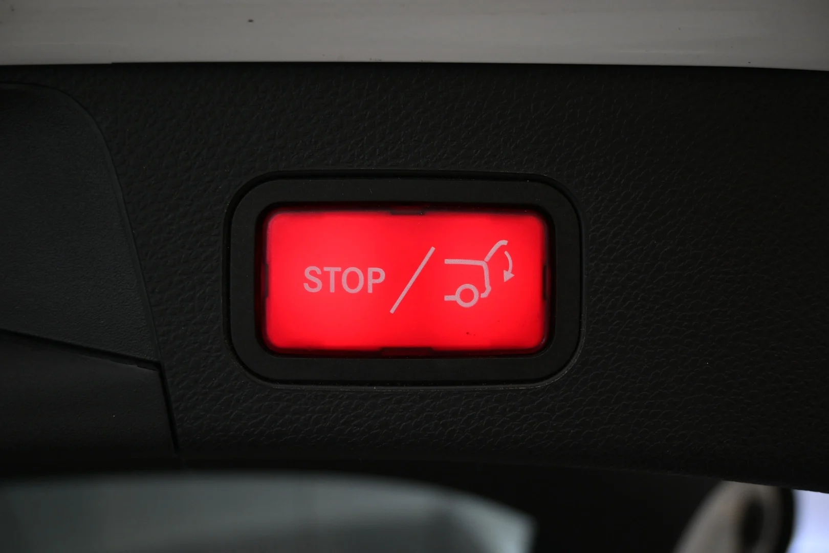 Car Image - 13gVdcBnFpJWuCM5hYdyPu