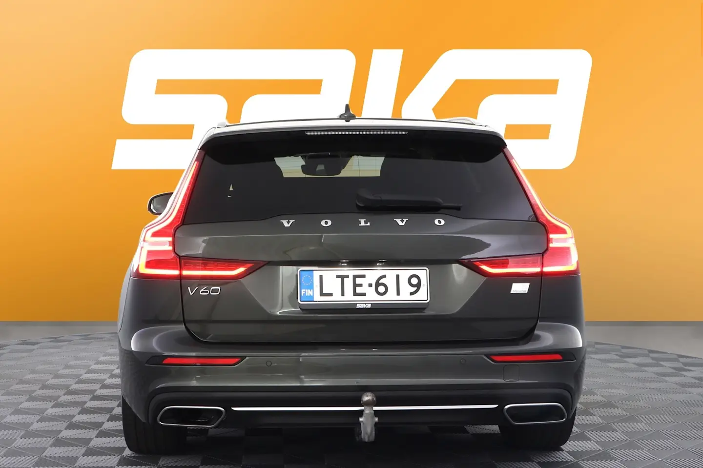 Car Image - CqILVMXiKZ7tTvpTEScW4