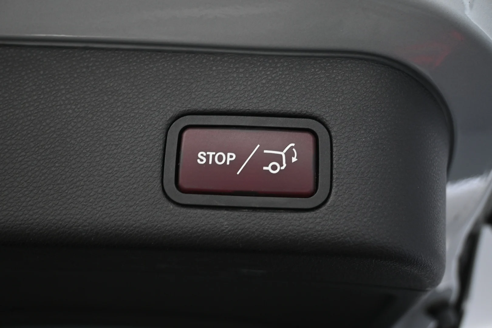Car Image - 6yv0T4Dn7tKuULO2QjHdwQ