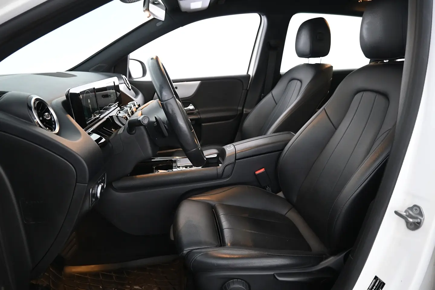 Car Image - 72SiMMMRnN2nx9rFxAZaEW