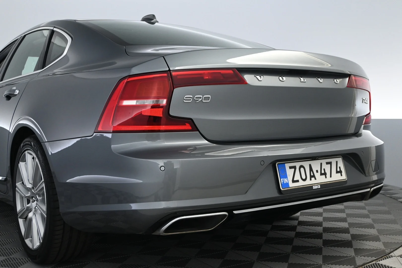 Car Image - 5DTejpL3JwOtiHk8k9vSuO