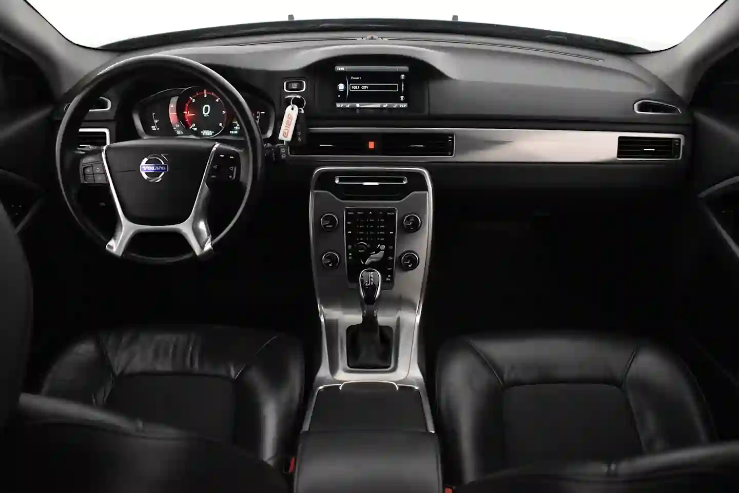 Car Image - 6swUg5RVtYa17G10GFml9b