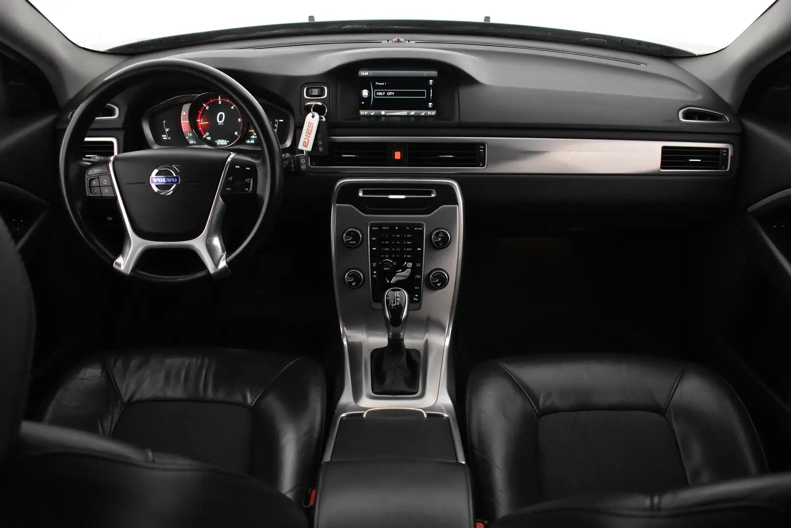 Car Image - 6swUg5RVtYa17G10GFml9b