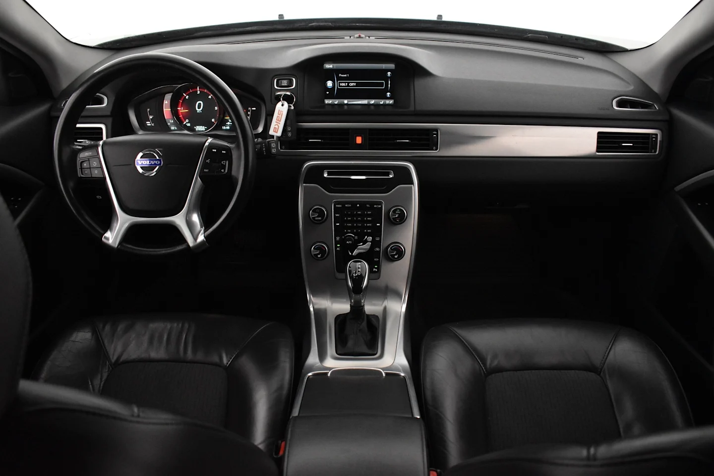 Car Image - 6swUg5RVtYa17G10GFml9b