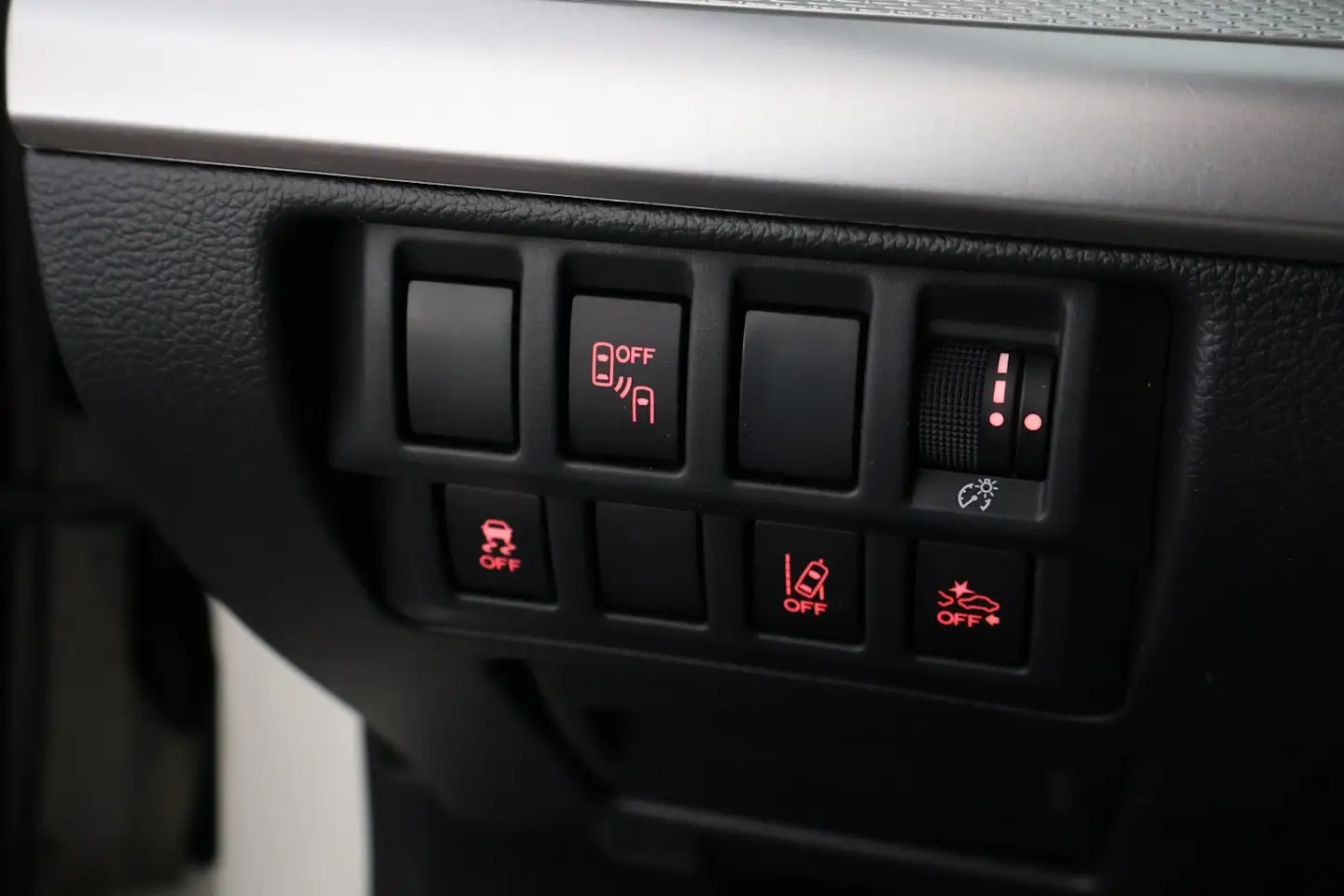 Car Image - 1YqIlmBf19Z0kYmFWwnVRl
