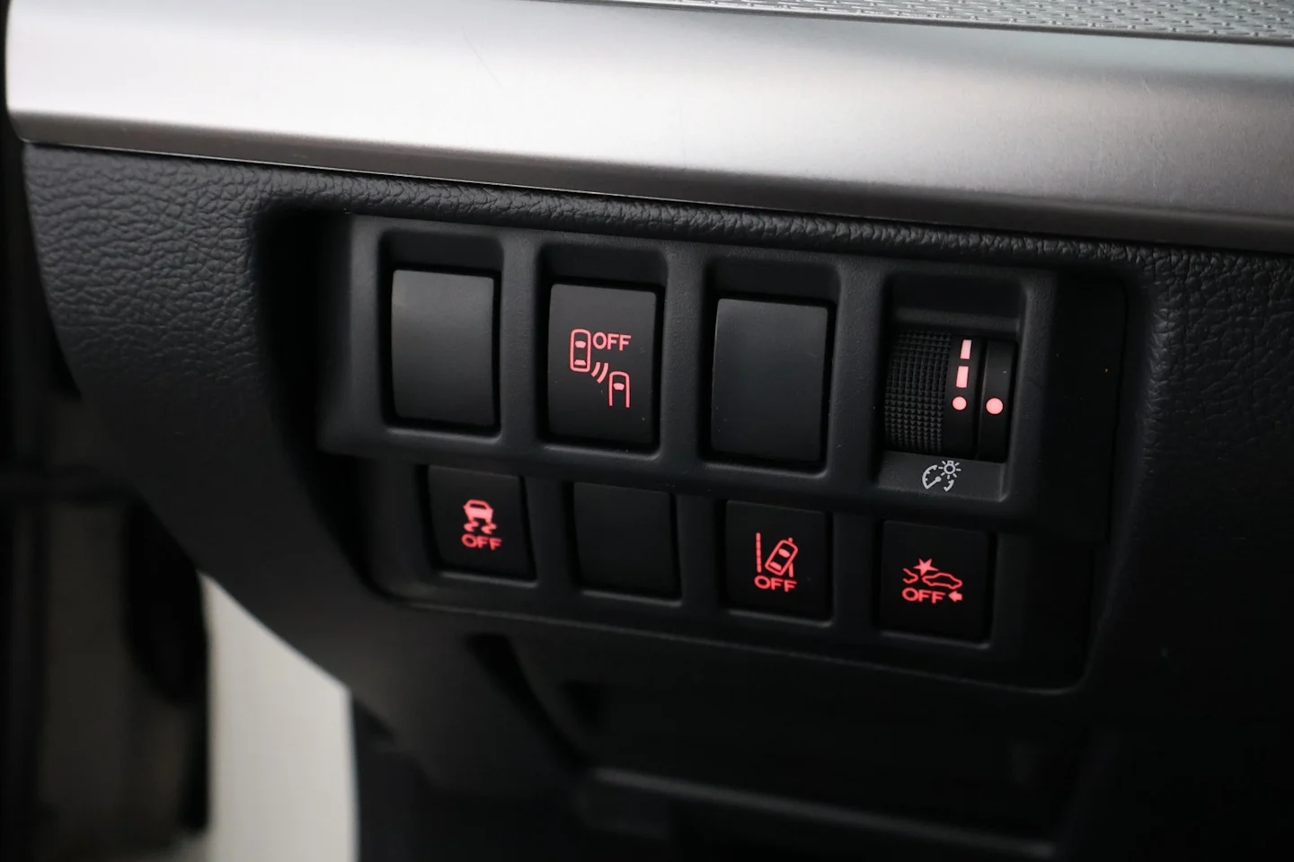 Car Image - 1YqIlmBf19Z0kYmFWwnVRl