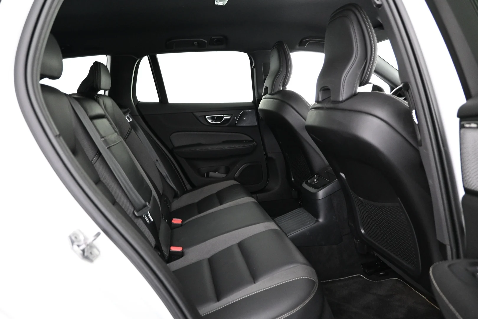 Car Image - 2Khy3EaHqWFEmt9myHVW2b