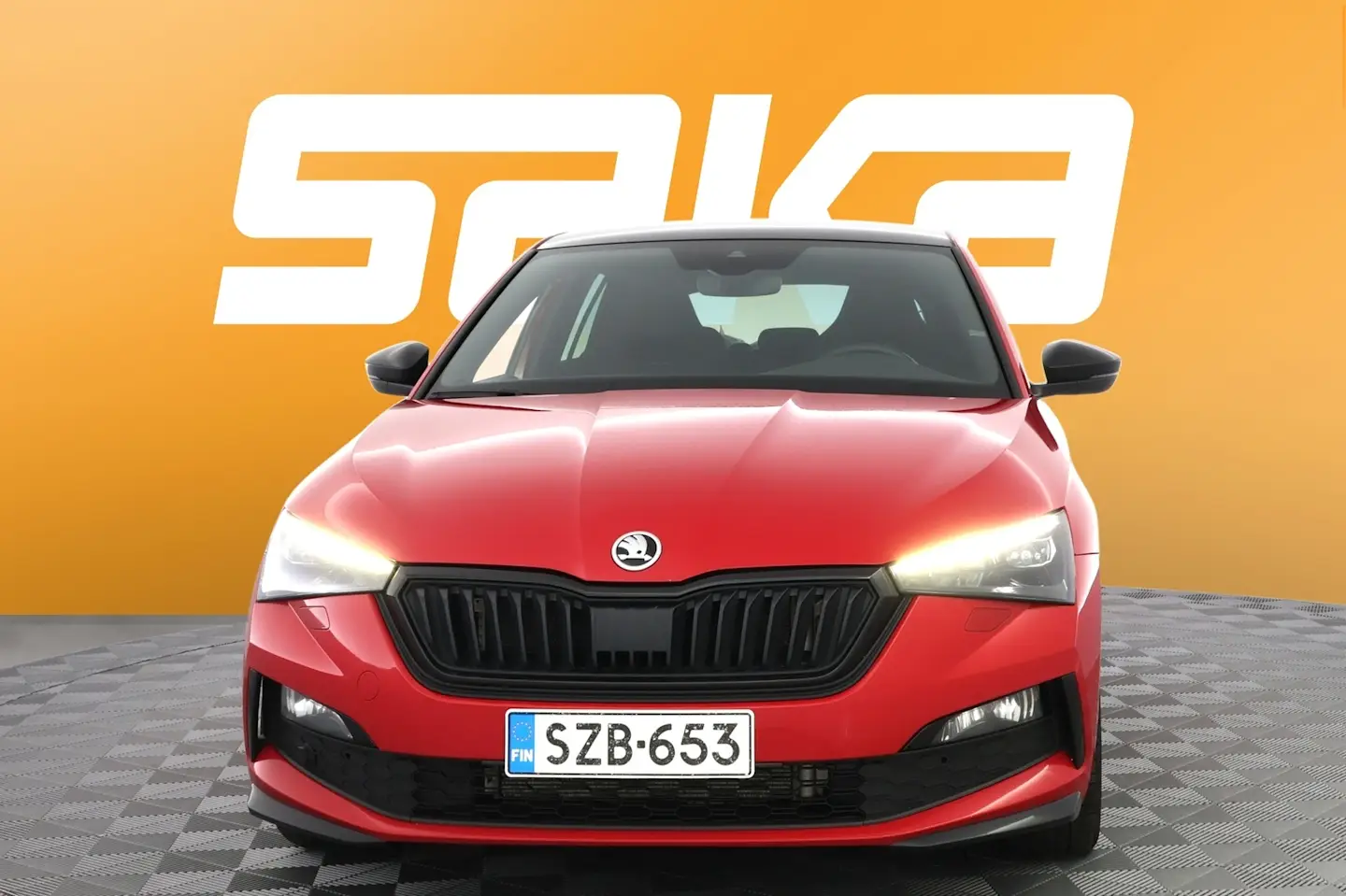 Car Image - tdSj9zXiWqsO8HjCrzc9R