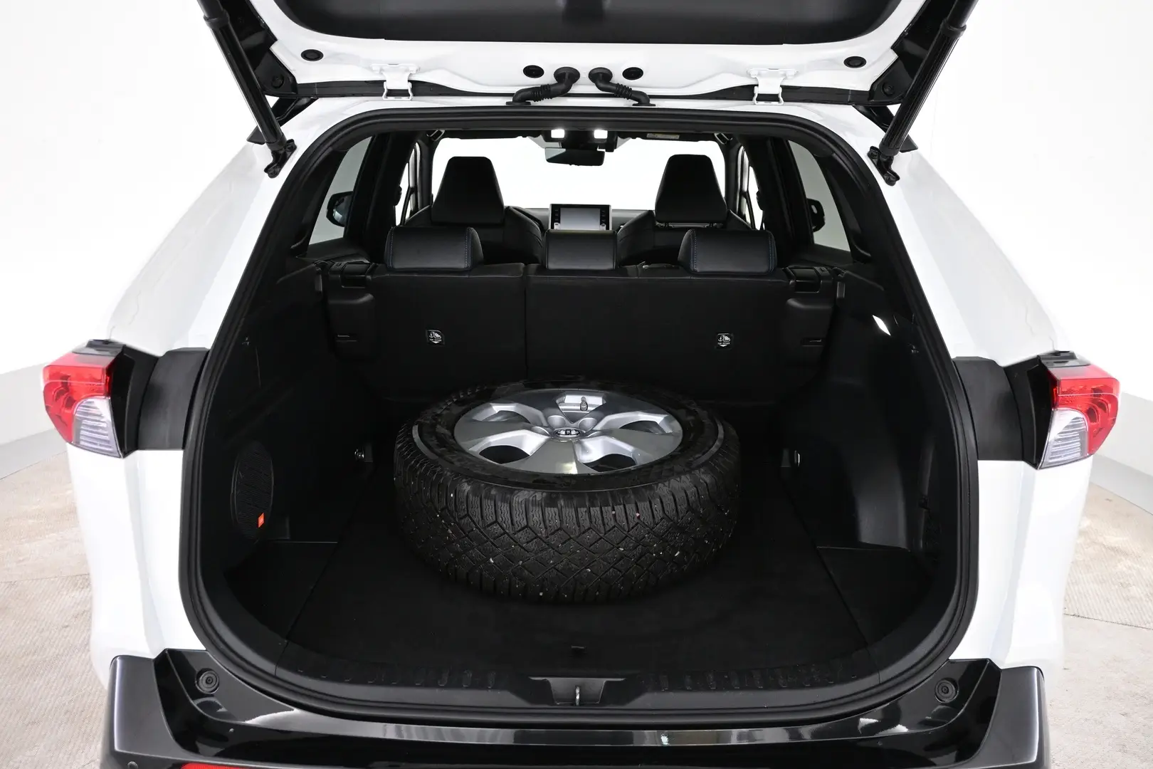 Car Image - 4VFBXO9mQZa5G3XqObkOxS