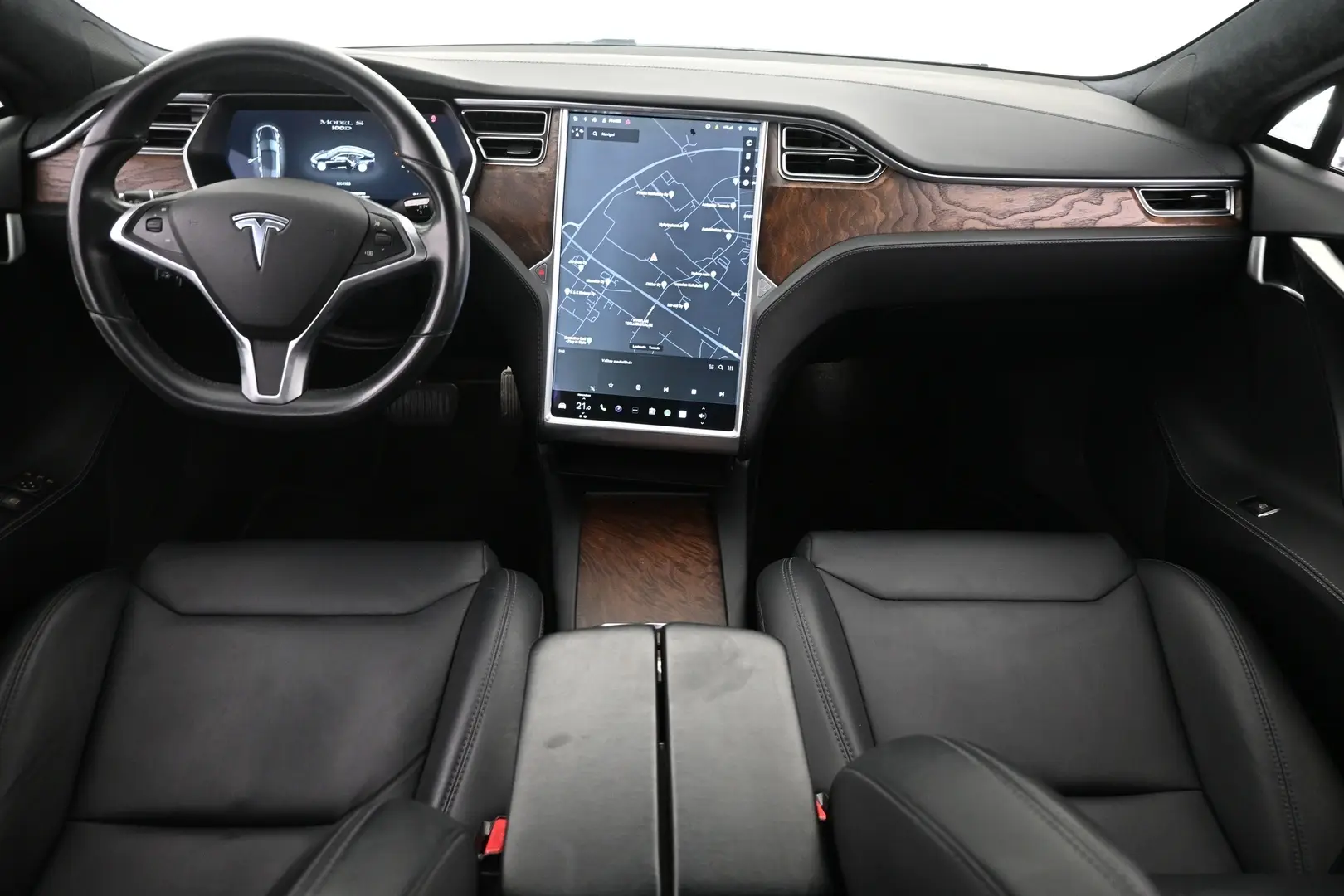 Car Image - 29f4RVg6wlP06ZmdjAbuqW