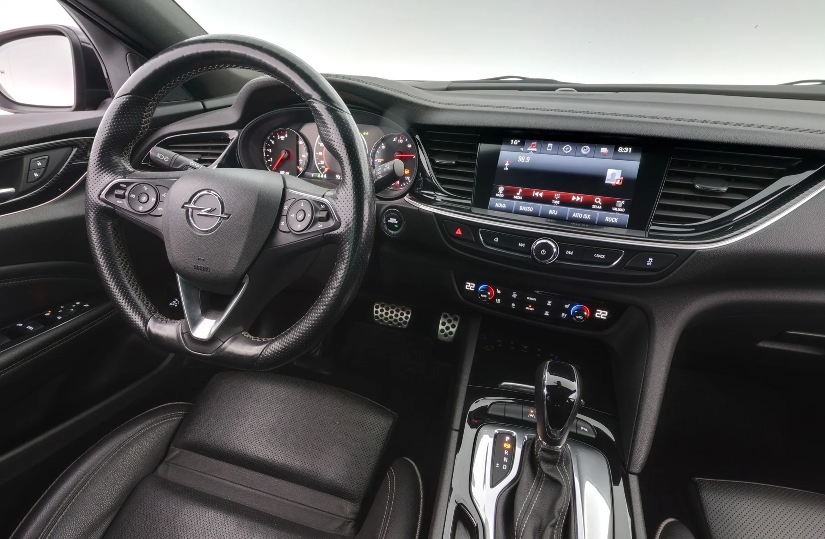 Car Image - 30T7RJbzdIxgF50ttIqZQT