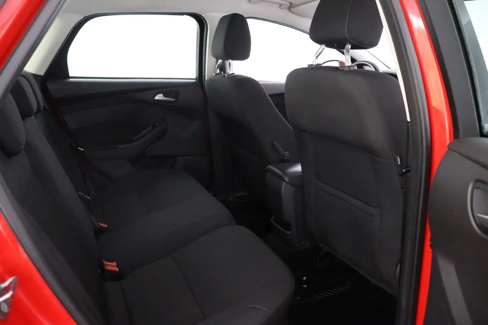 Car Image - 5uVvBLZEB2fQMTcTjwsfOo