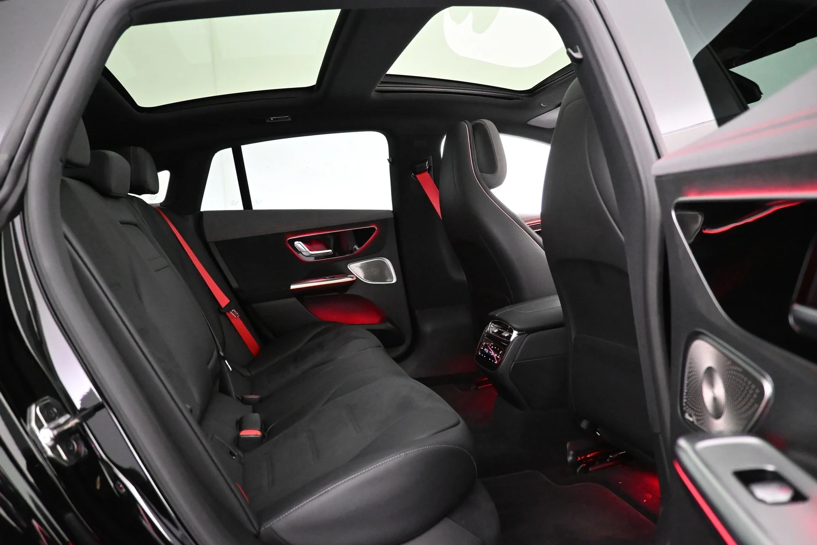 Car Image - 5uErCTFwP8Bfe9SaV57sCR