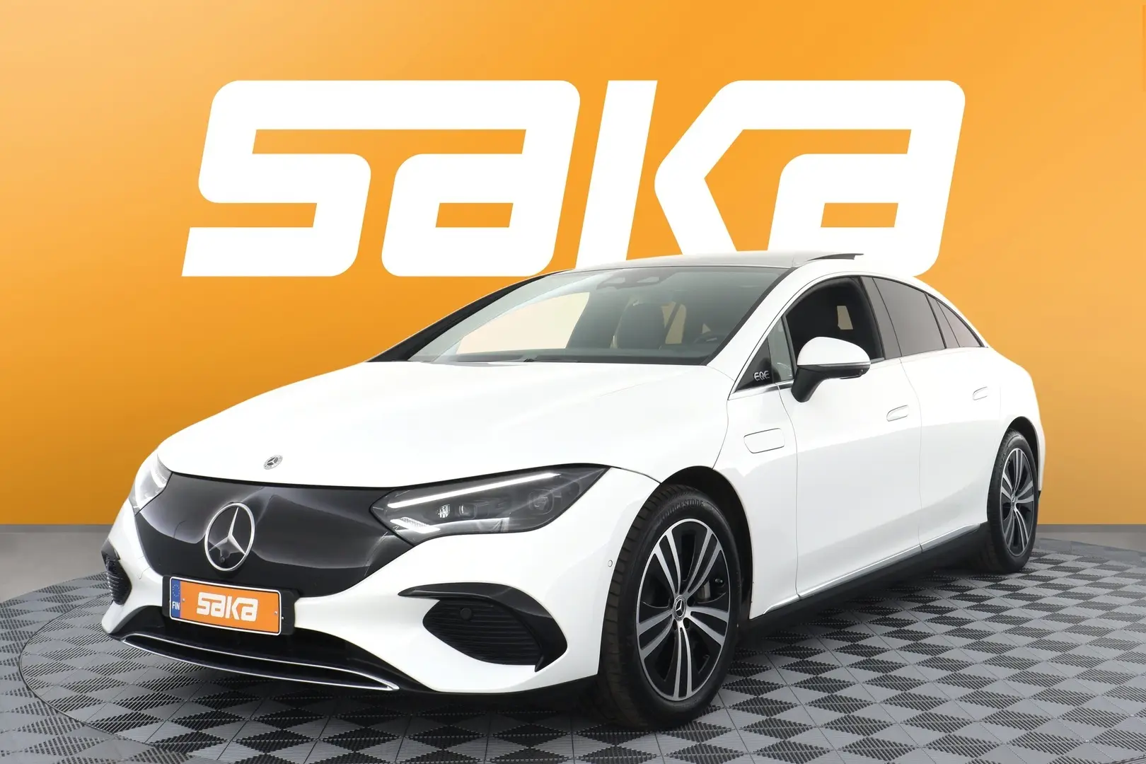 Car Image - 4qCFsJLHEQYdMk4gBM8ISd