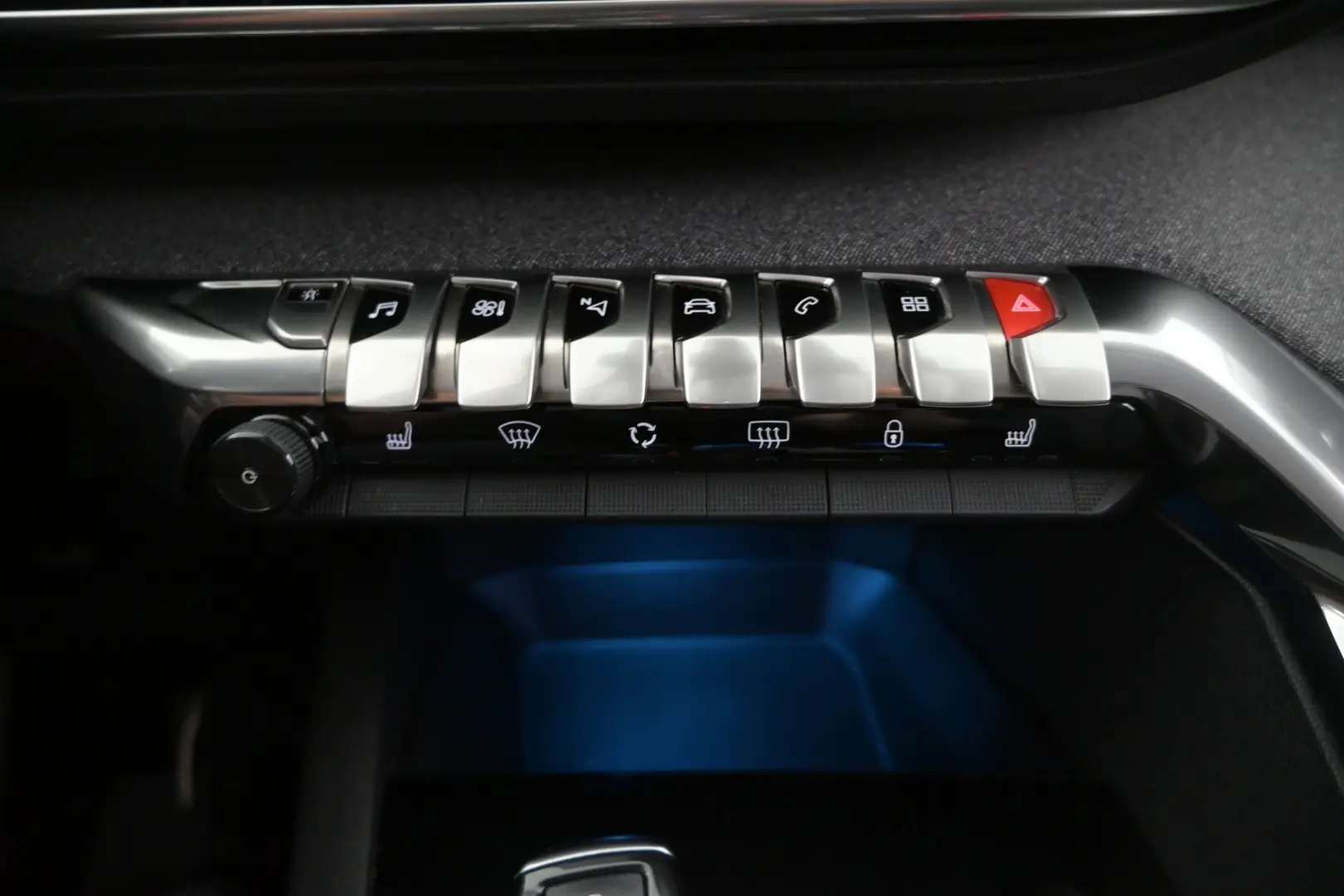 Car Image - 3HuIPffX6hK21drbtAWuVL