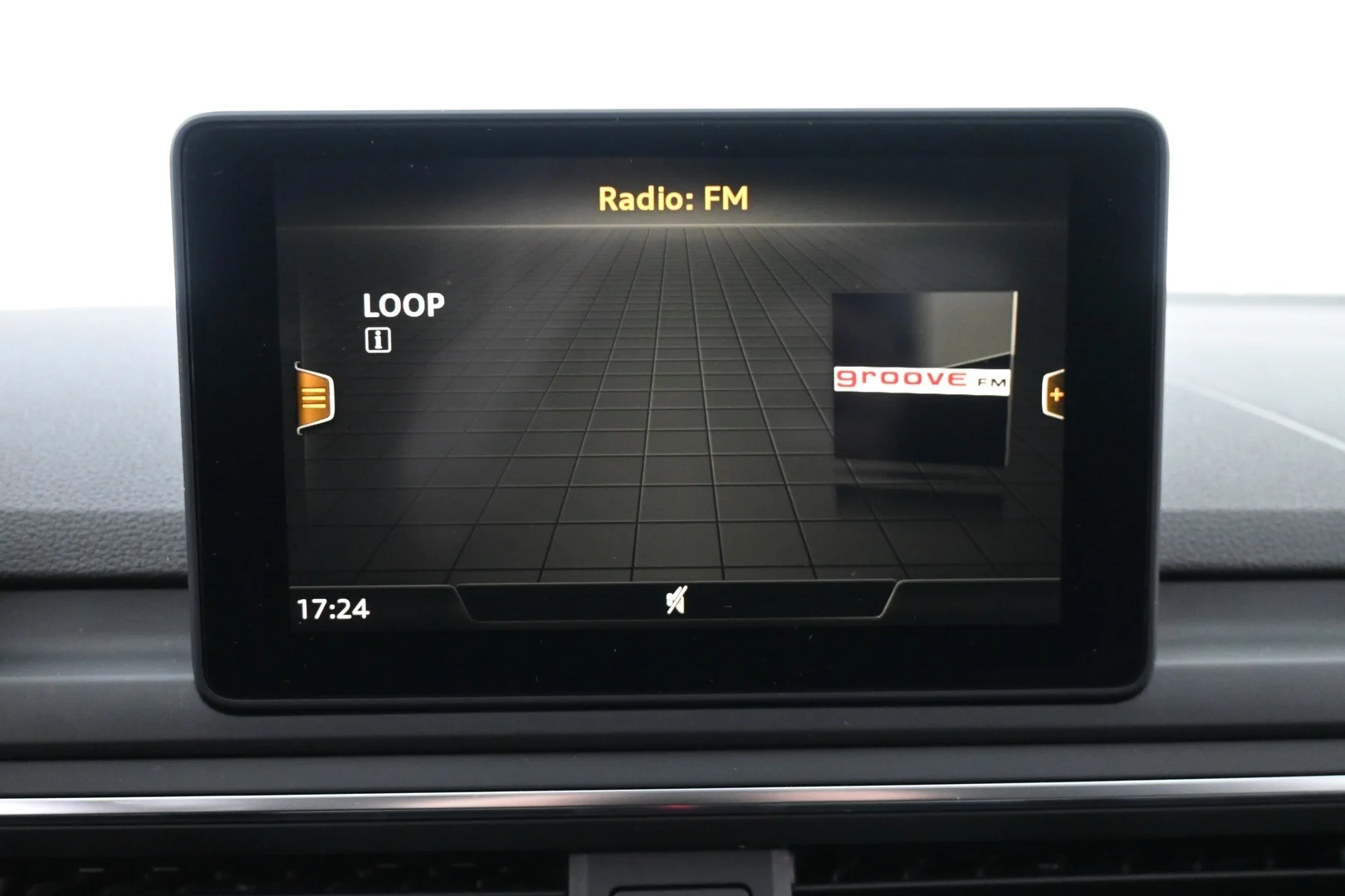 Car Image - 4eFYAmX28vjO4ukndC9KNr