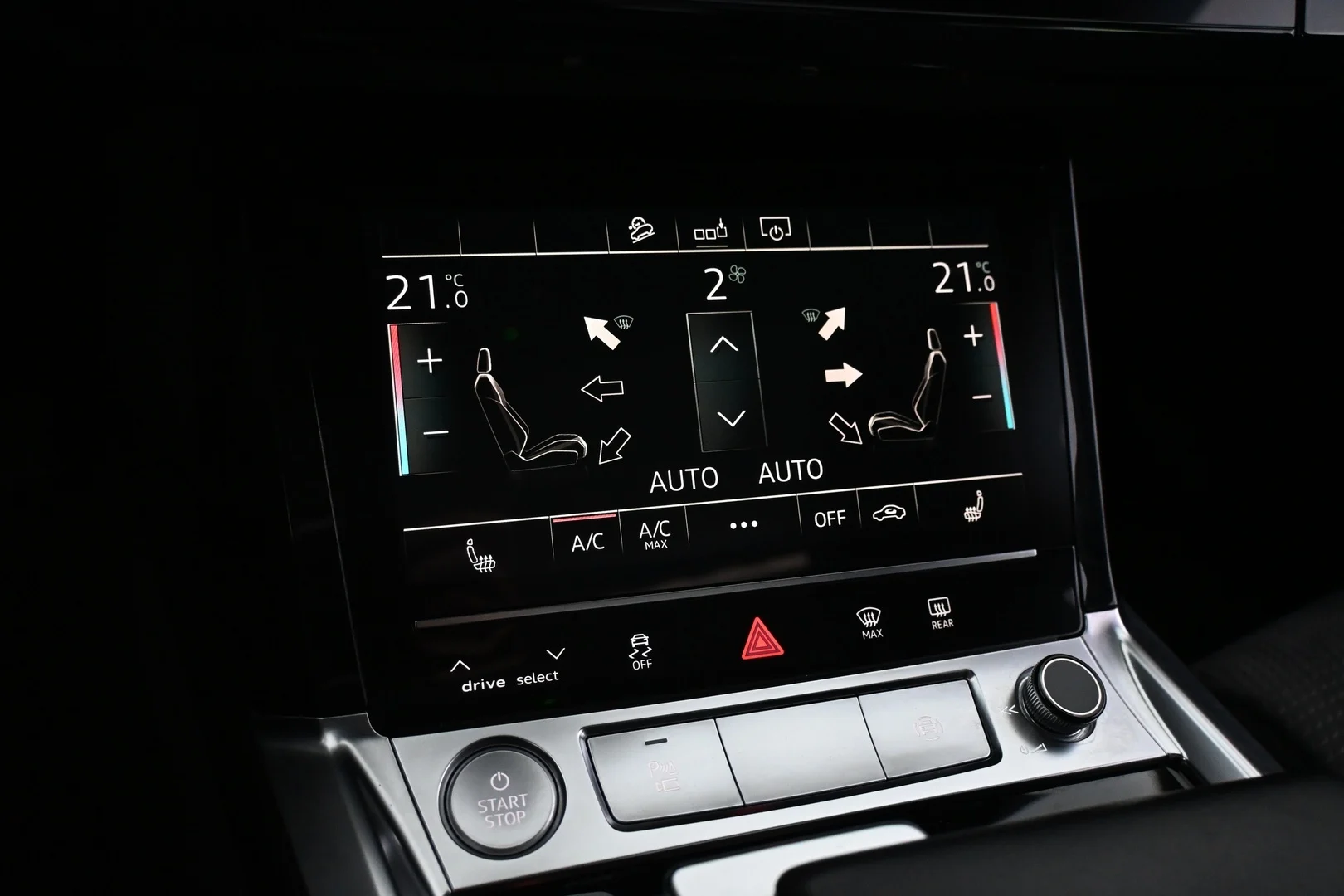 Car Image - 2YCRTGmSpT41jf5K9vQIAt