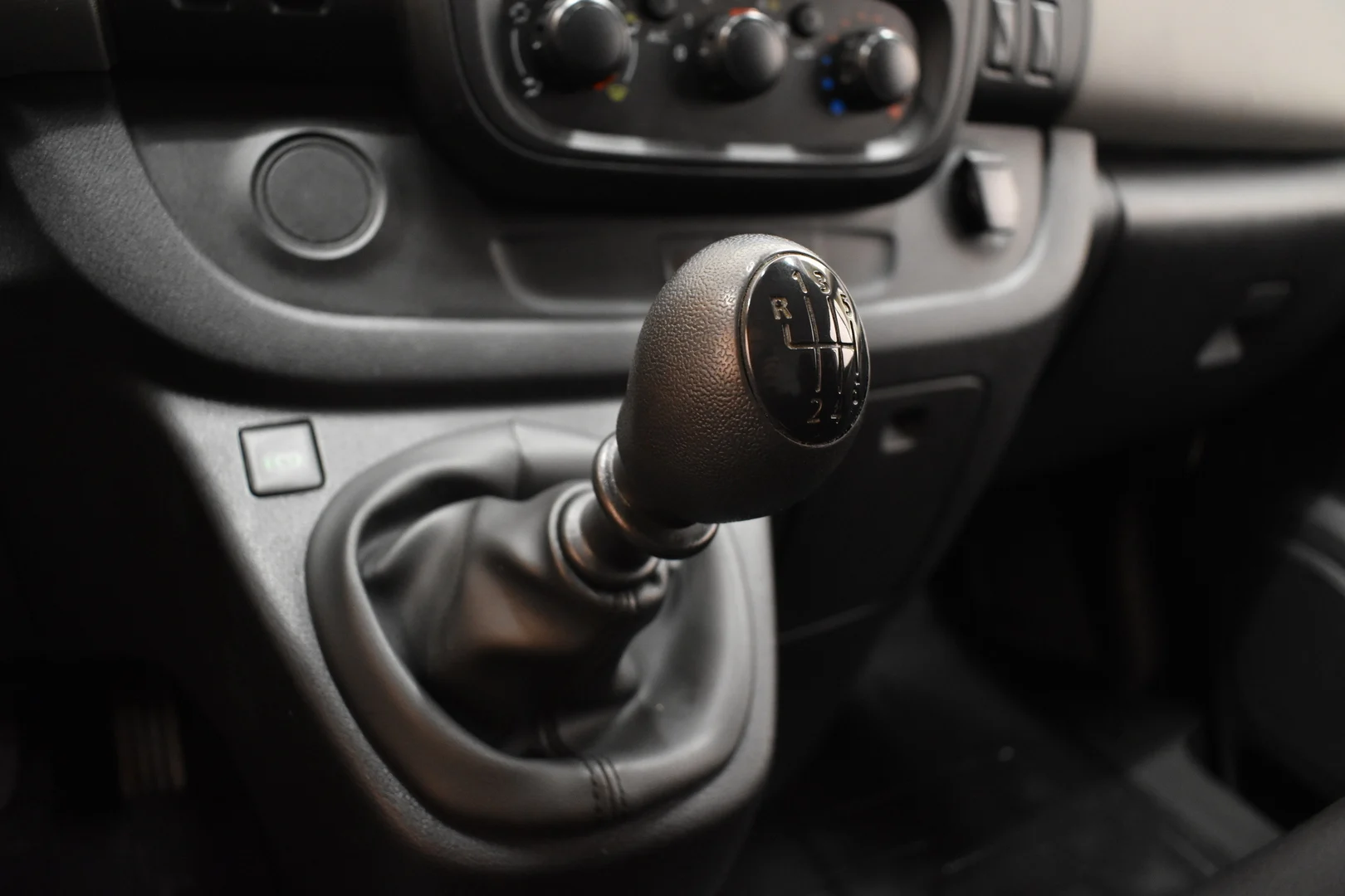 Car Image - 4N3gKASCTFfPAyjPelg7h