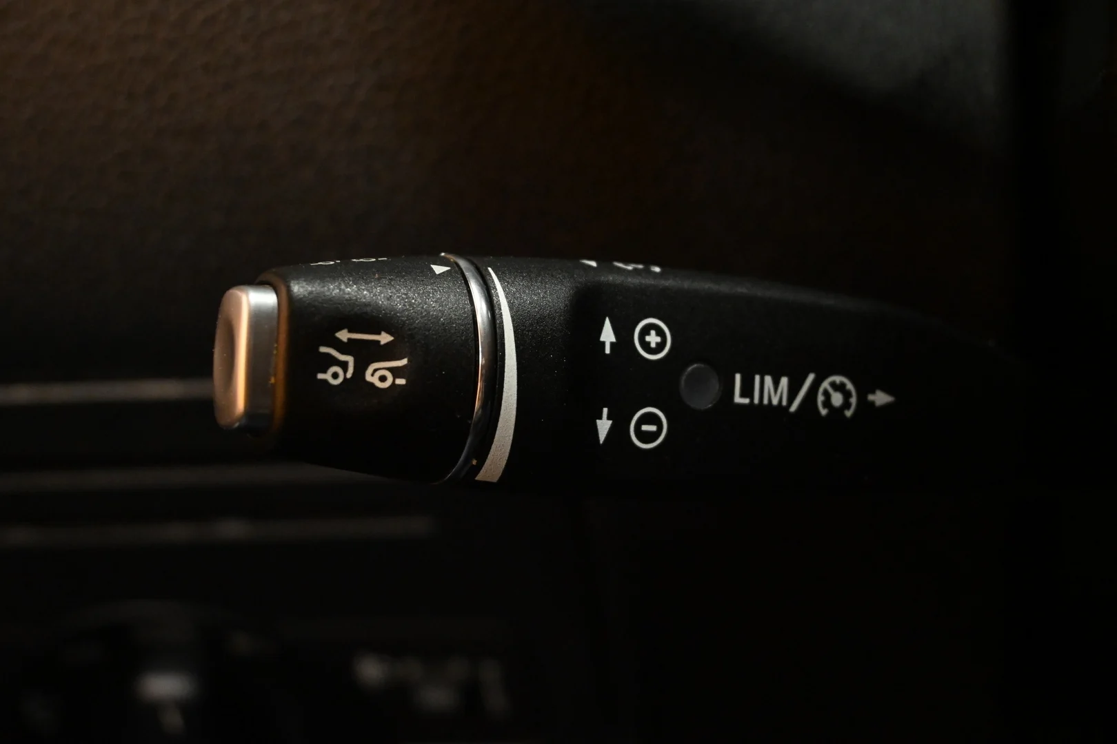 Car Image - 3flNy5WX9BSM1w2aGZOEjC