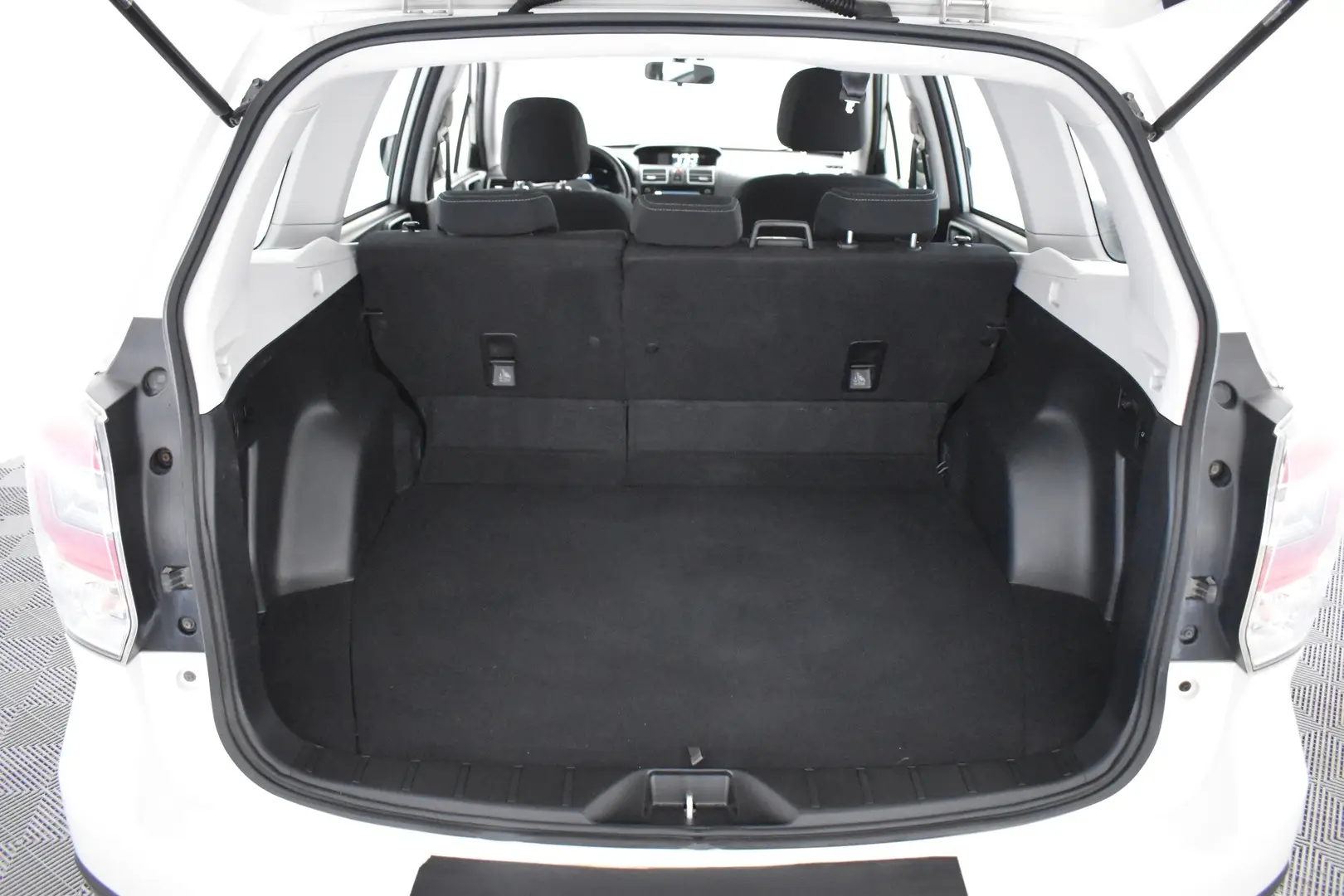 Car Image - aP97yCwgnx5WciRqNQwrB