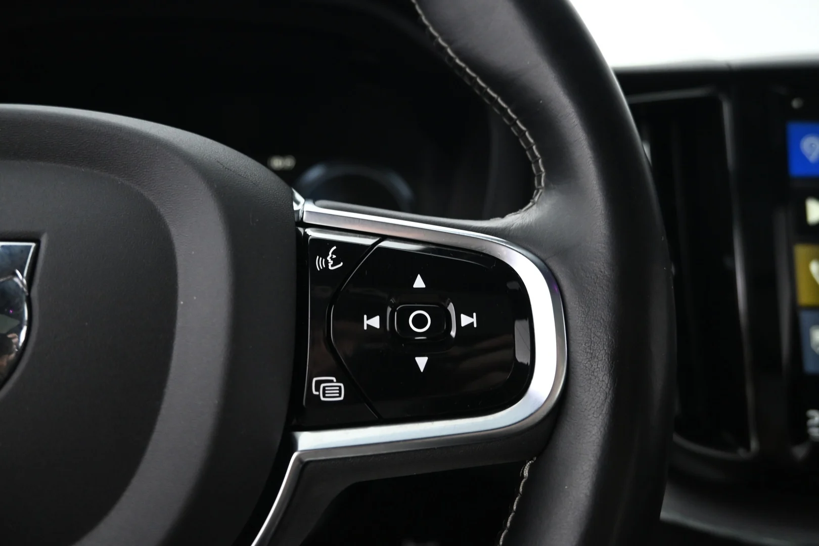 Car Image - 4tec2lJT3RM8OAqE5lUYWH