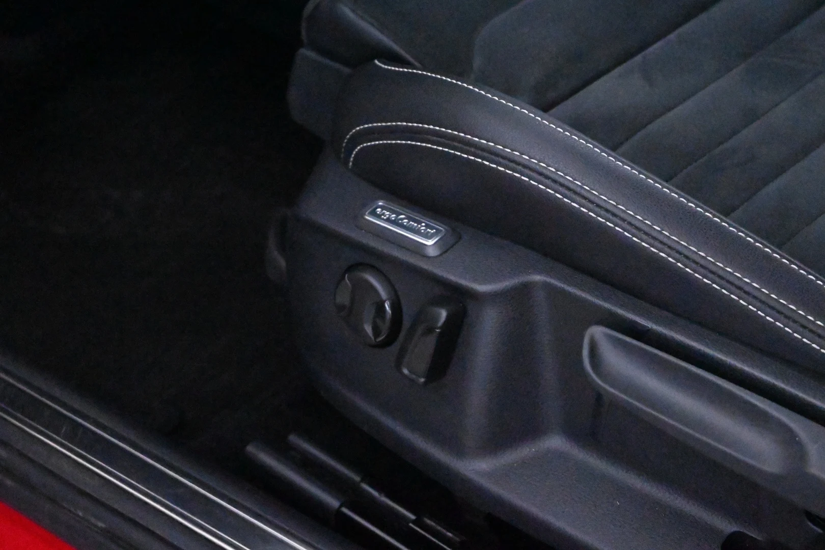 Car Image - 4hFCgmGpJ2AMhU88ymQ69w
