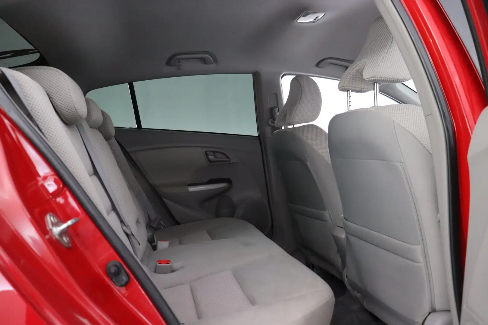 Car Image - 45zJh3XLIgSq7VHIBJsVu0