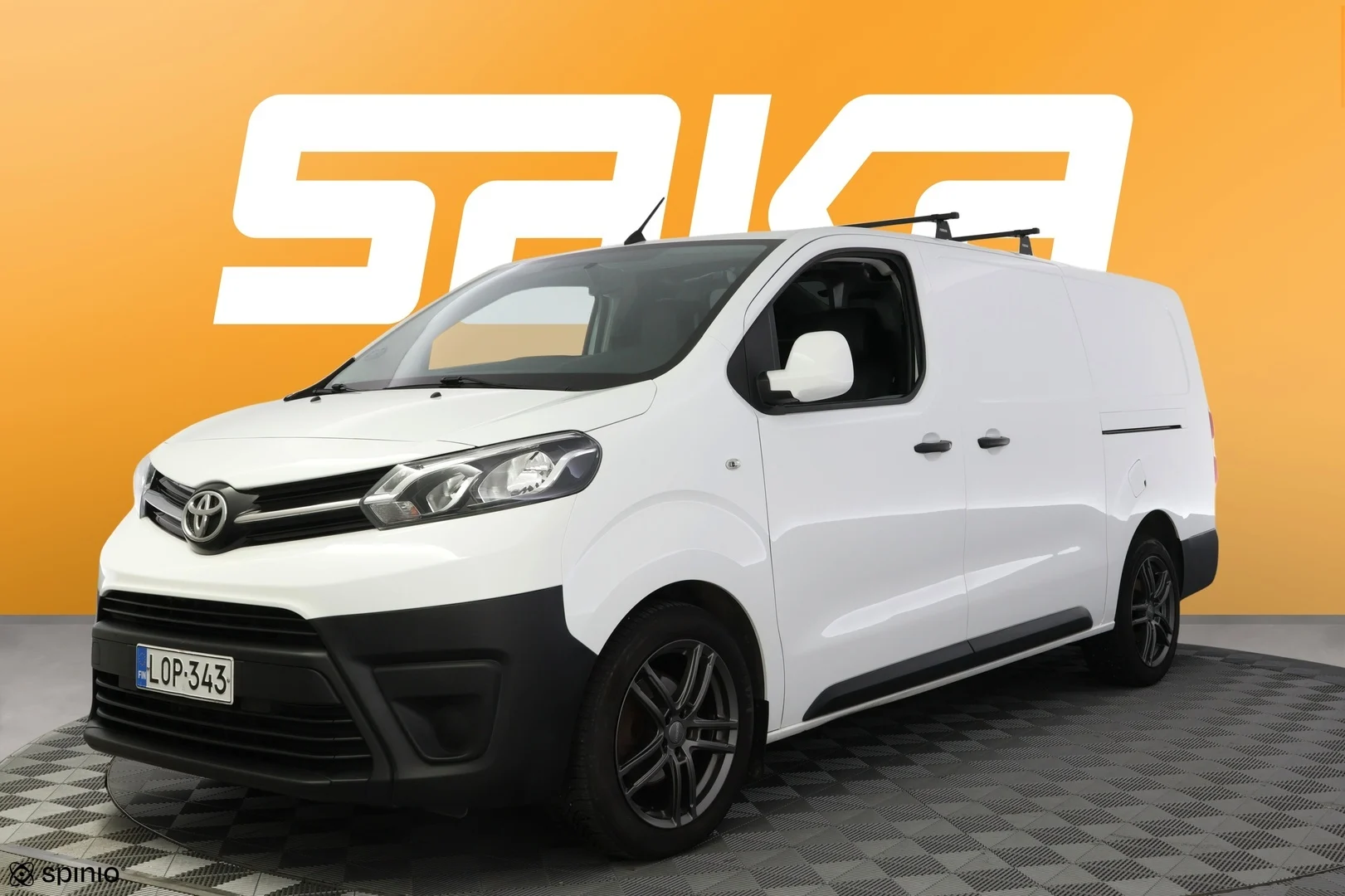 Car Image - 25YwaRFCEkX7Q92jW18U8I