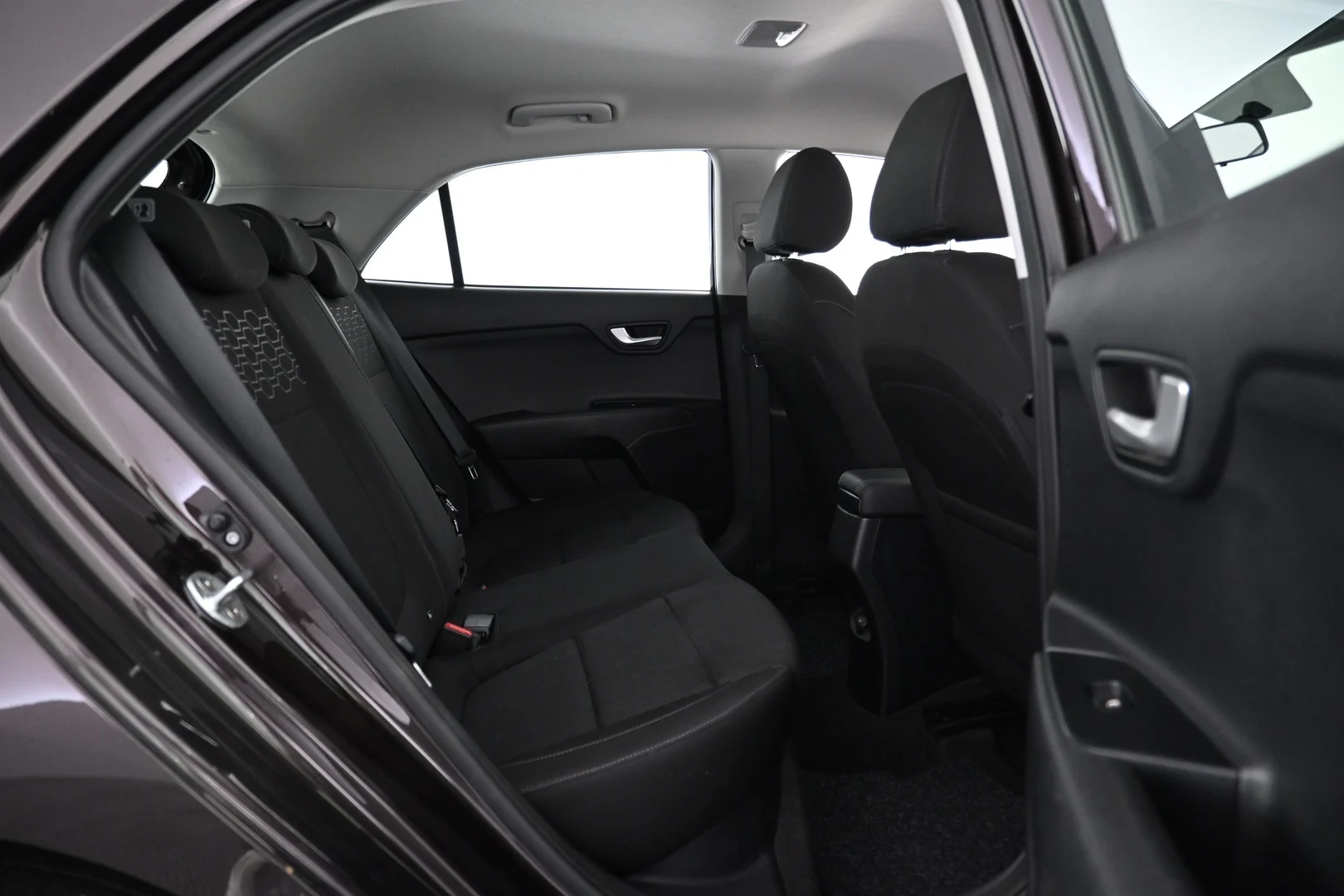 Car Image - qRmnxQs54oTBNyn8TorZa