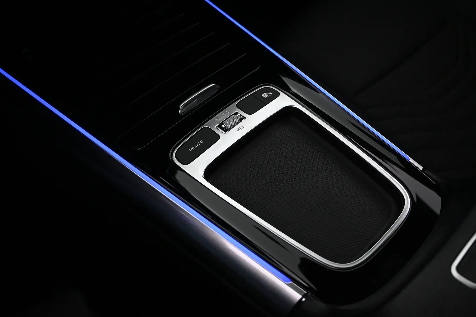 Car Image - 1aHYKO0f1gTQdjNEaCkgut