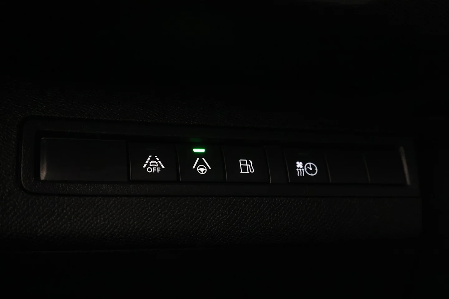 Car Image - 2md5BMDeFn9Ystpa6eBXSF