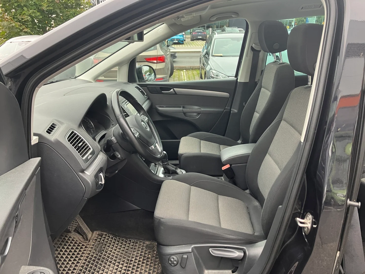 Car Image - 2fr9KxOjMQkL2BrnfFUGQ9