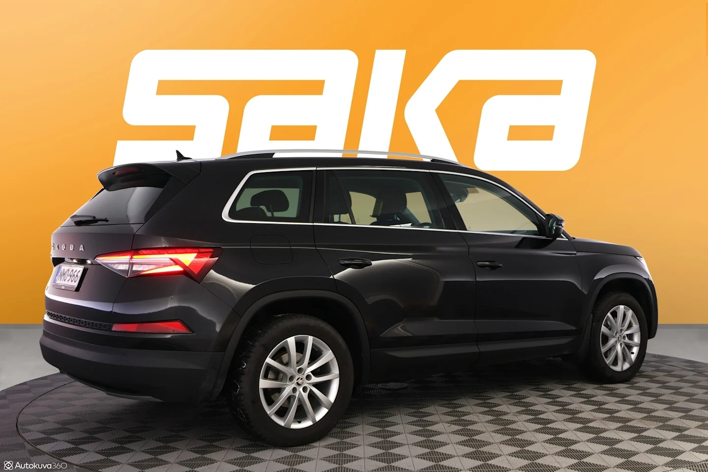 Car Image - 1KHr4Ns82uBRHv54eYKElQ