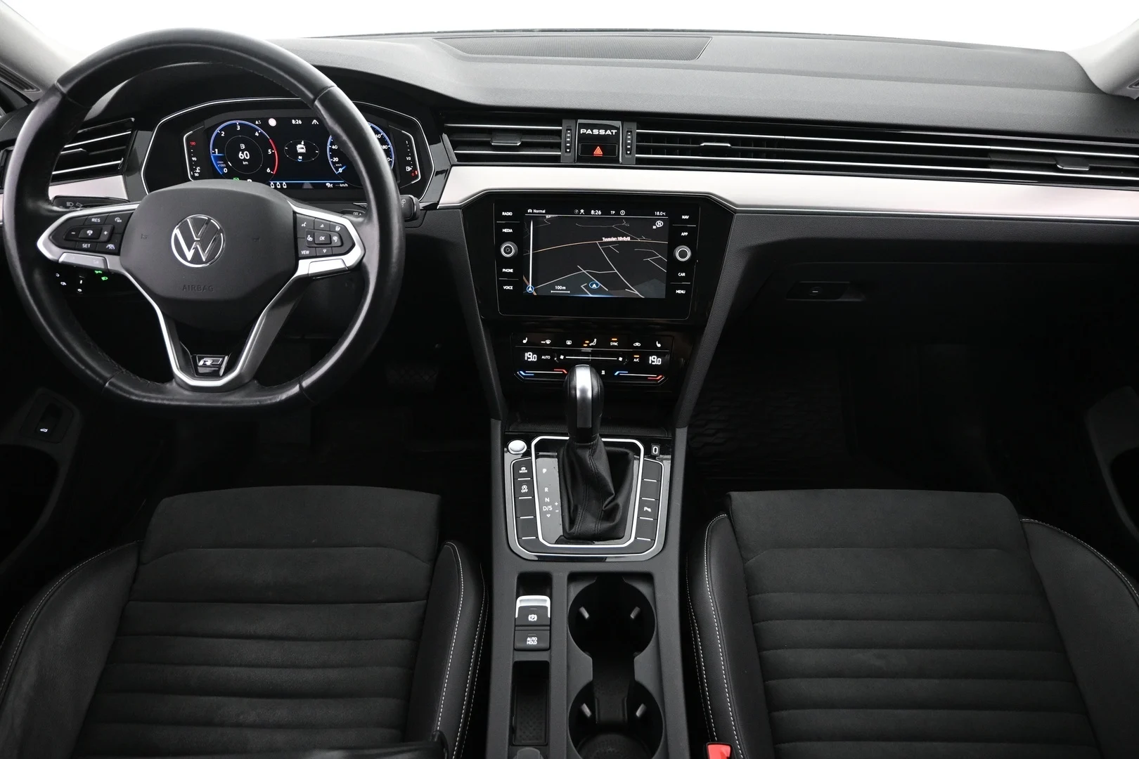 Car Image - 3o6D5kdIpaAvgMR4fcqmID