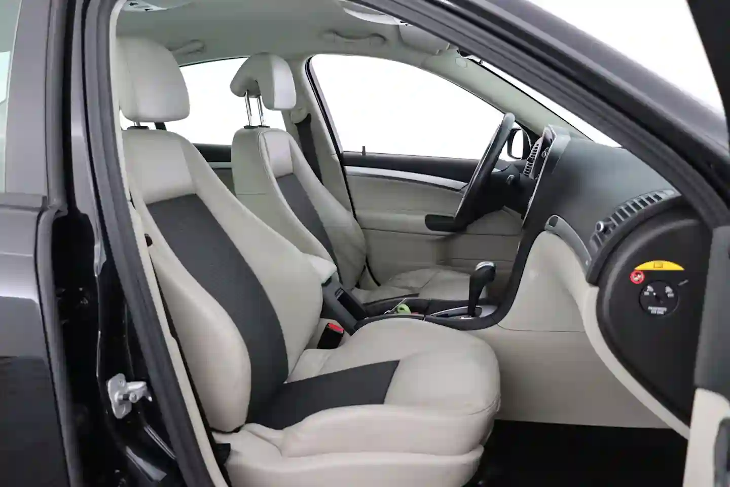 Car Image - 3CeYC0xwAVvKTD15NK8RzO