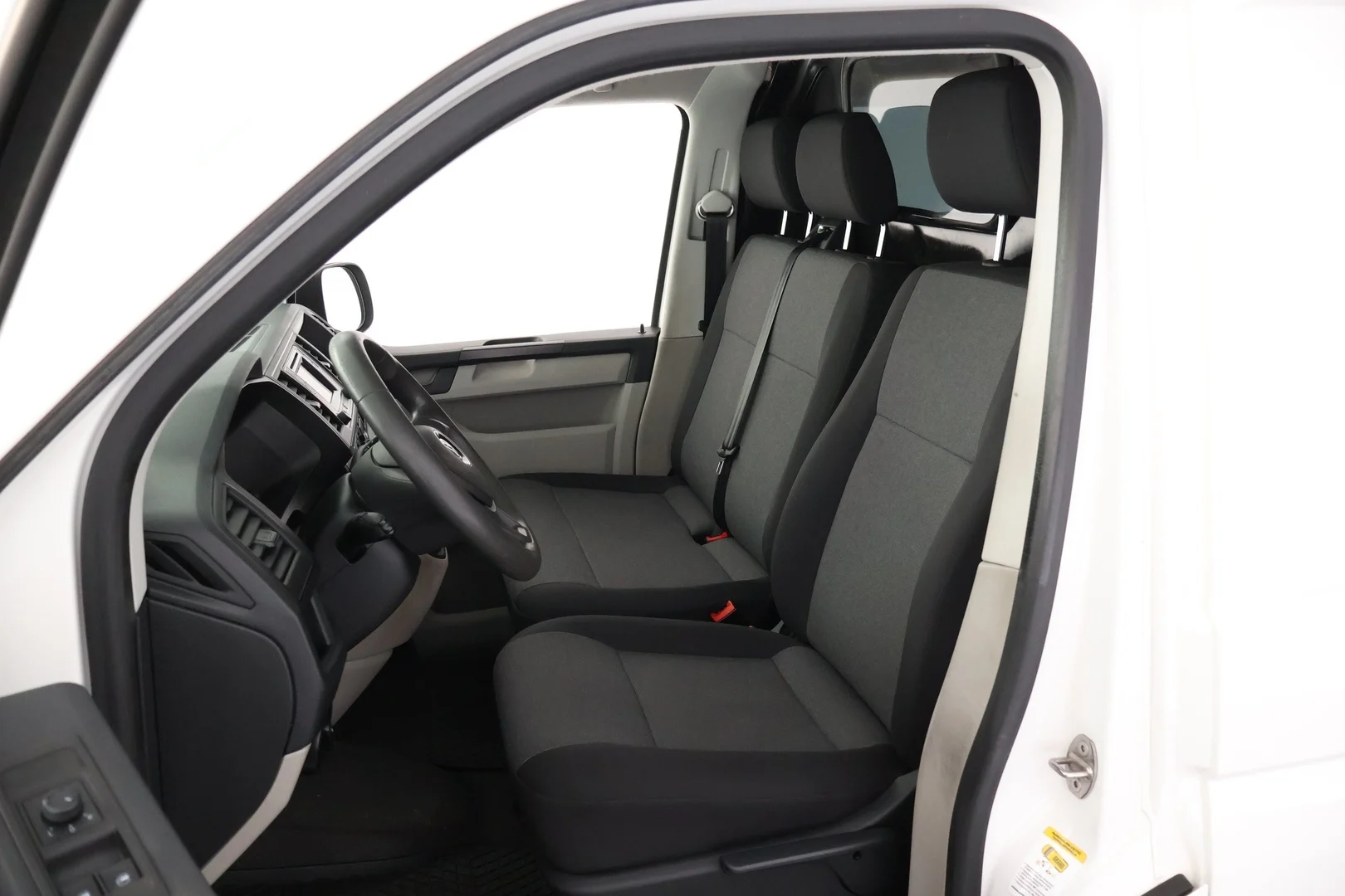 Car Image - 7ehVLvDNnXPUK0Vfx4Yf3e