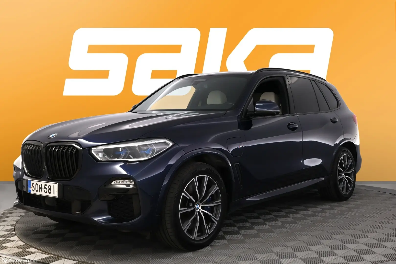 Car Image - 3z18sxEGfI2De7BUXTvgdJ