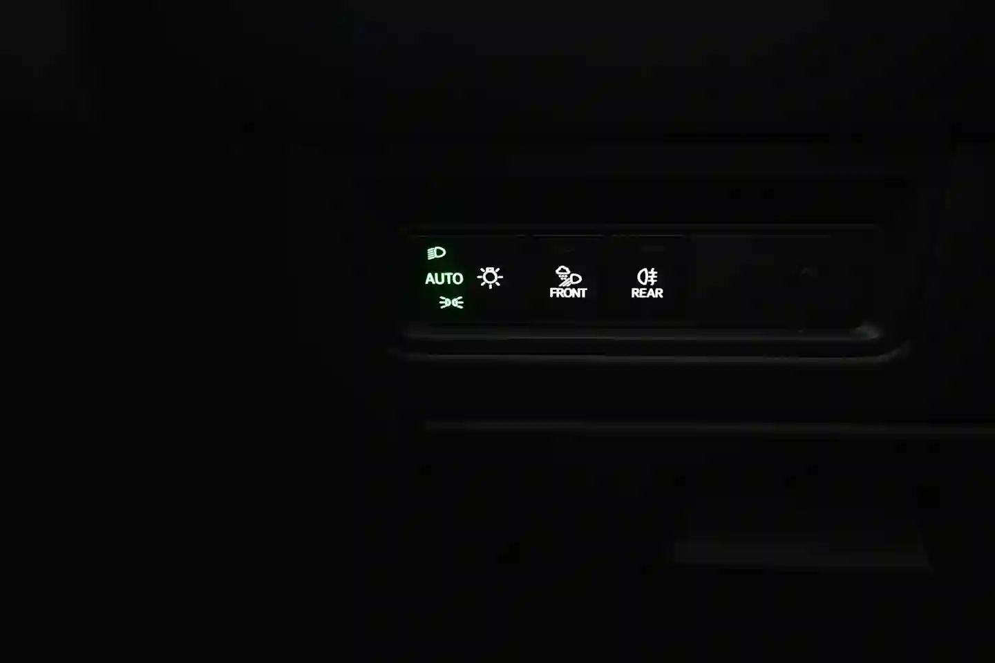Car Image - 1ekN5JXrq9NzDKDStVcq8b