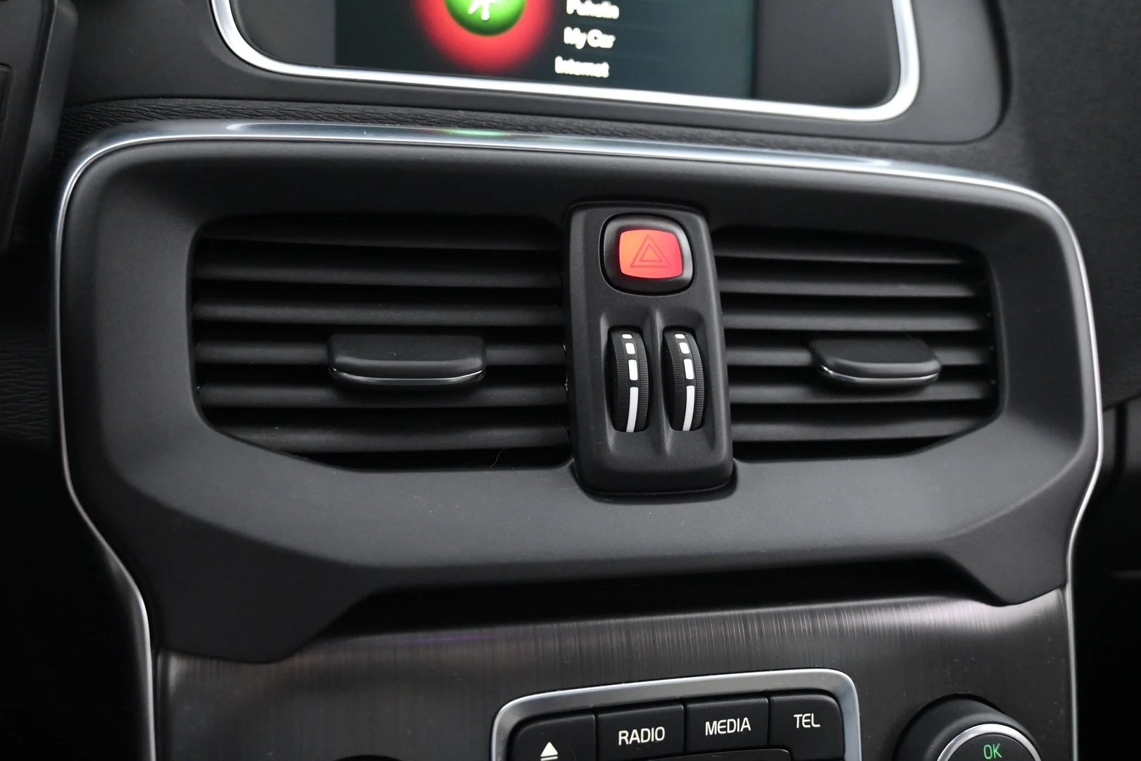 Car Image - 5dFW23nbyJkjny5bsHICjA