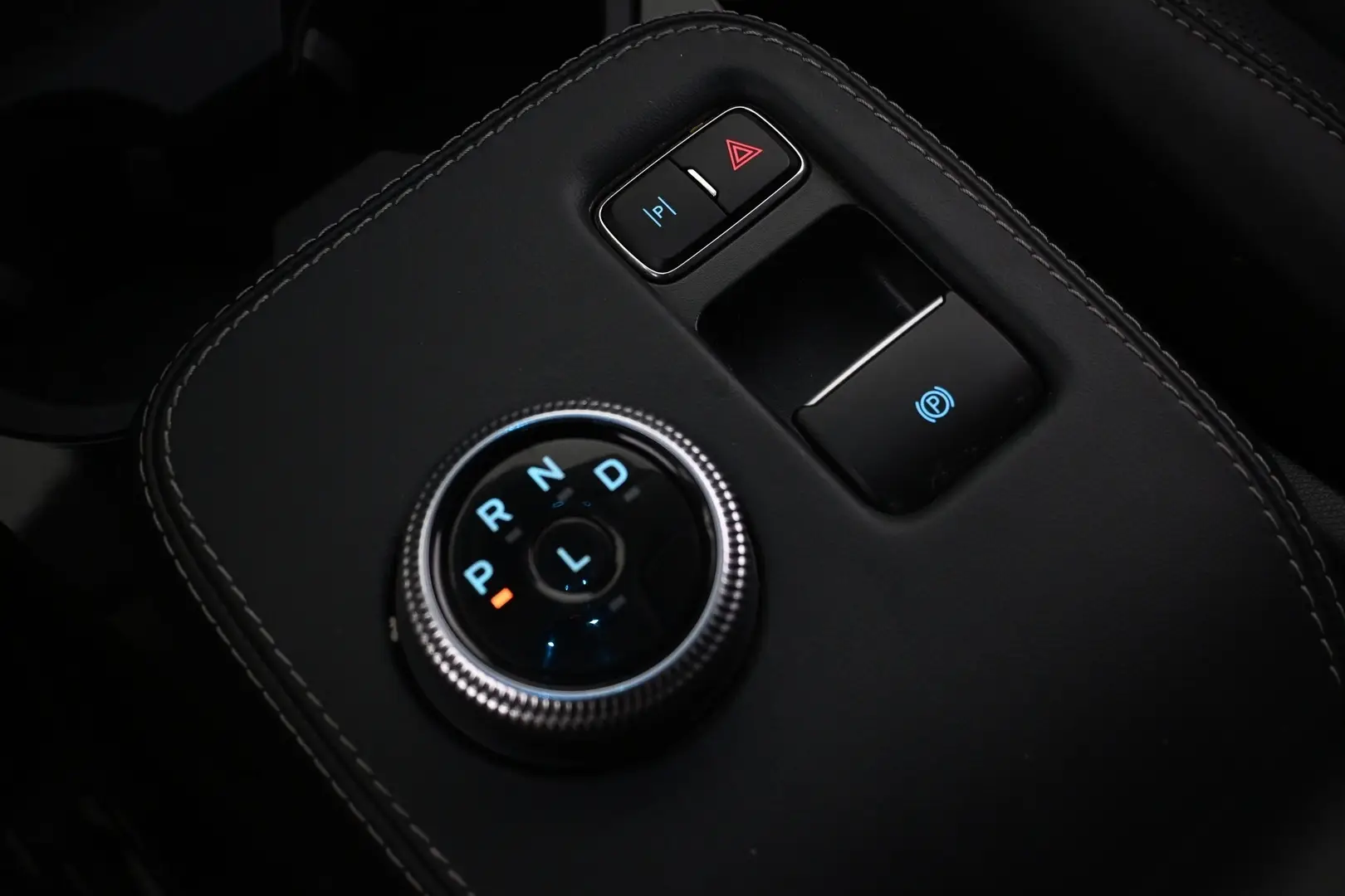 Car Image - 2MPJ82wFfZa6Sdh5P7Brfx