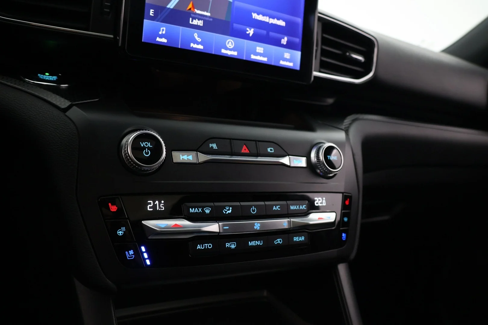 Car Image - 2N0aEYvPd9XzJdB6fg3dpp