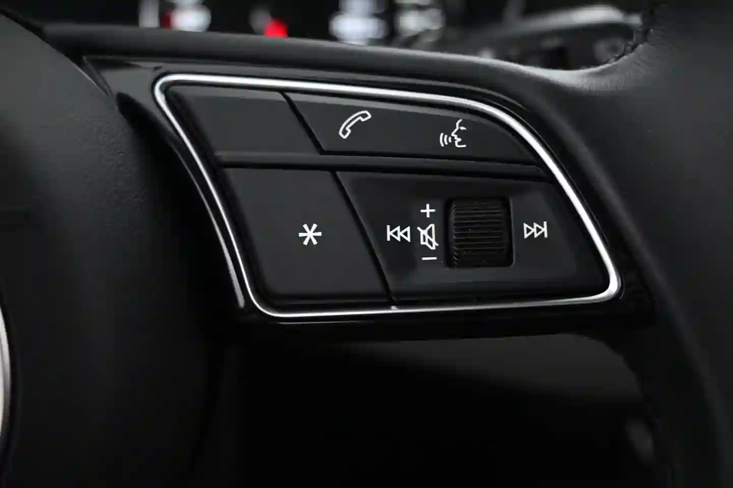 Car Image - 5pocurbbGsm6bKBR0kmsOE