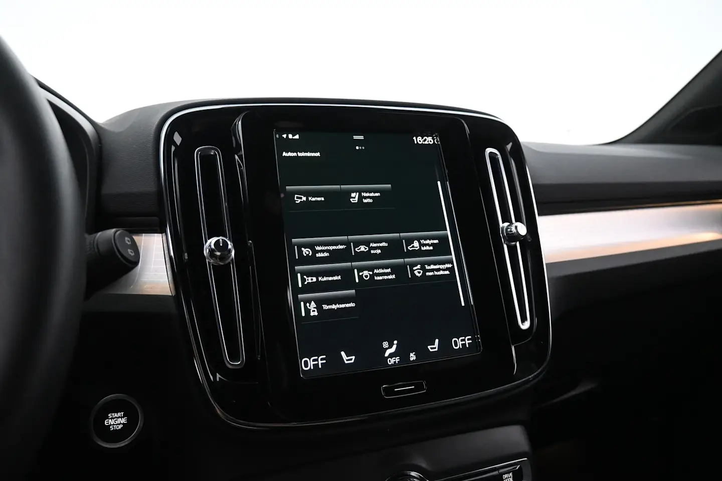 Car Image - 5YCv7FjDnjiBcrq1b8e15k