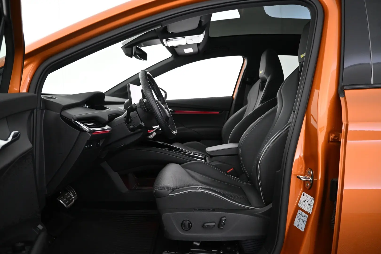 Car Image - 6fmWmKaAWtnI4s317w2a6t