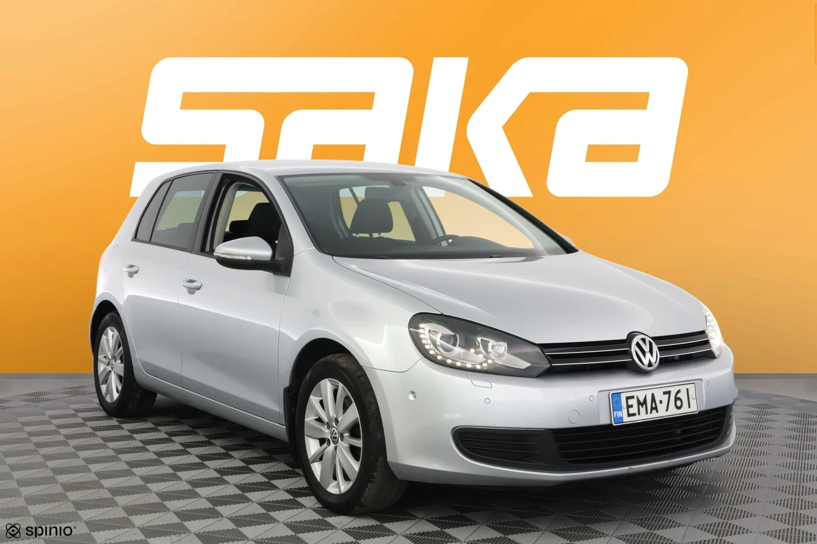 Car Image - 2usgDPVwMakDzvrrjnN9Lb