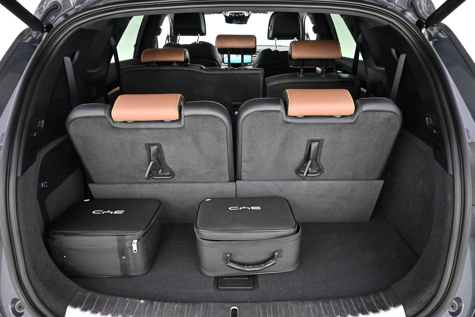 Car Image - 5Df6bEQ2FTV7ZsdqO6vlHz