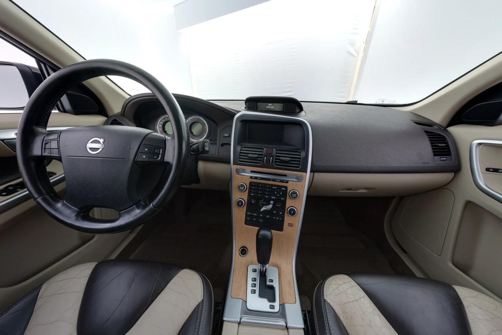 Car Image - I12zlhkrTX9FWxUtykkdz