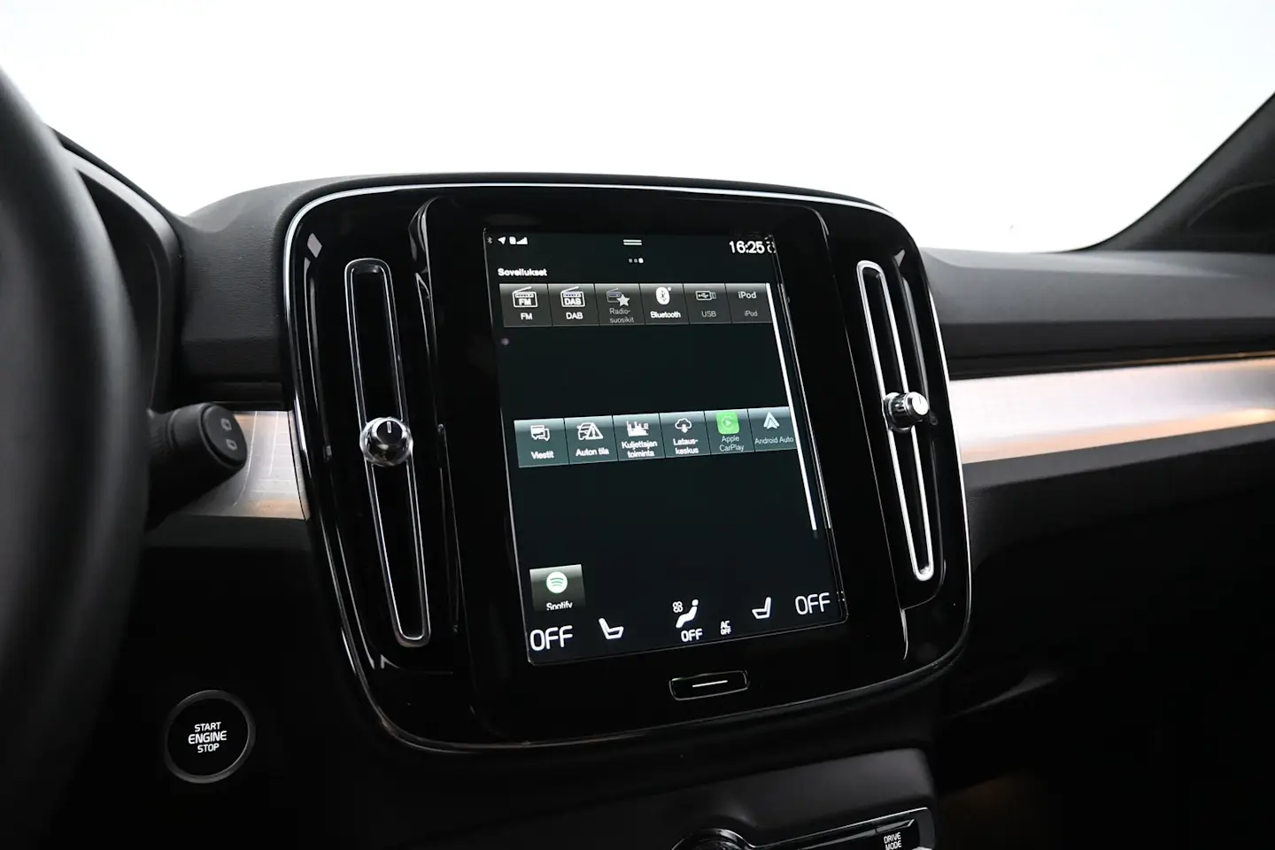 Car Image - 5YCv7FjDnjiBcrq1b8e15k