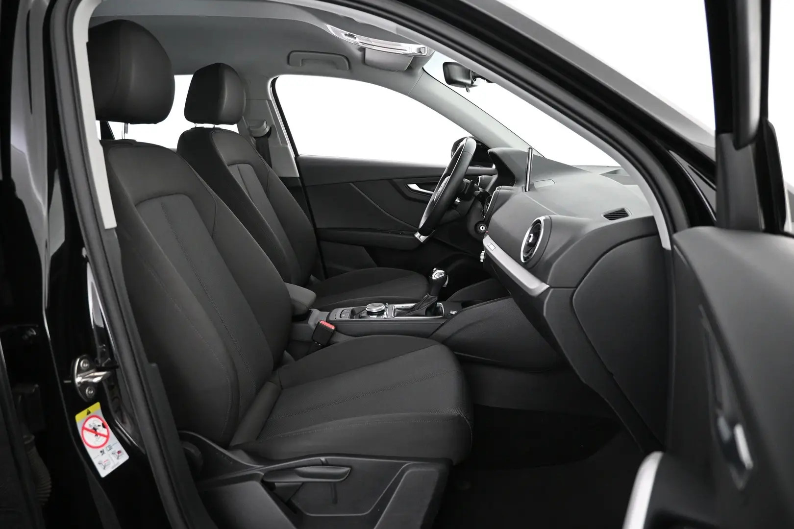 Car Image - 5QgoLNcioxKUQHyGHKXy4b